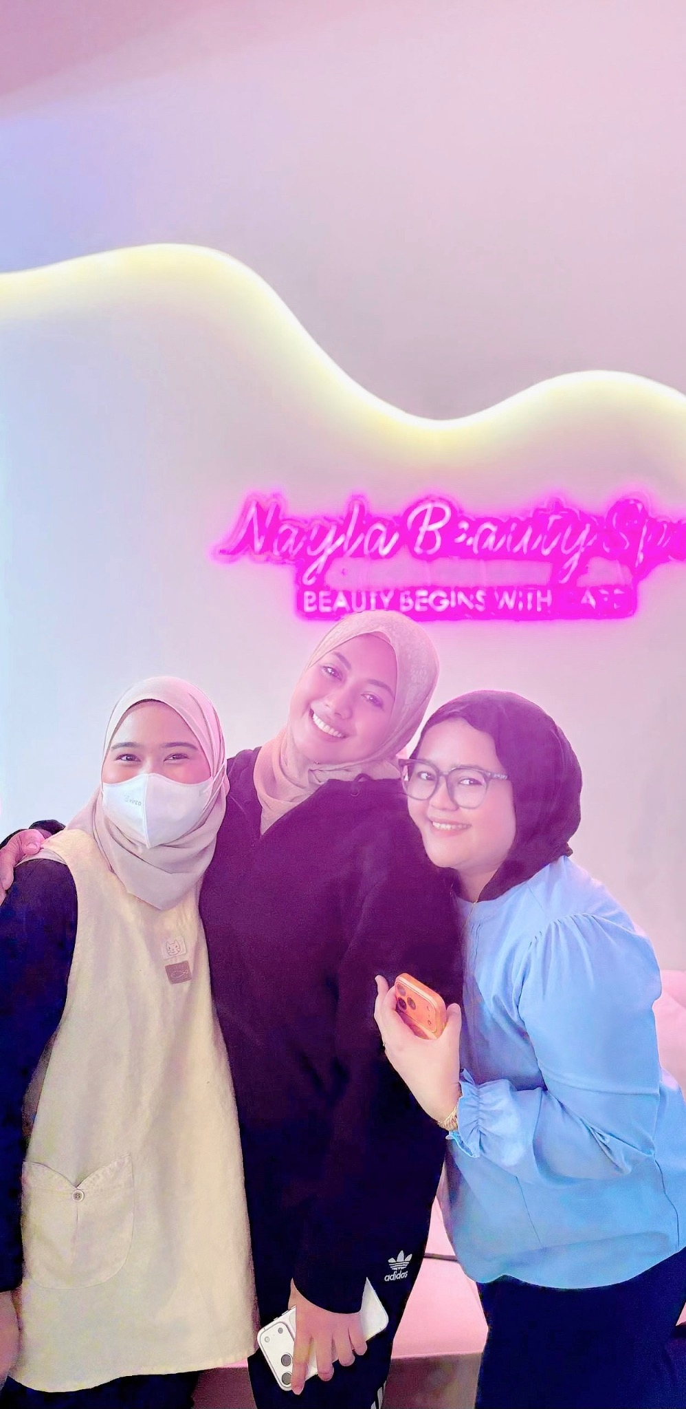 Azar Azmi featured in Nayla Beauty Spa official gallery